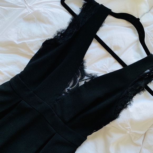 BCBGeneration - Black lace detail dress - Picture 2 of 5